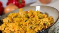 Rice with Sautéed Chicken with Bell Pepper, Onion
