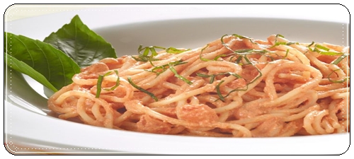 Spaghetti con salsa rosada